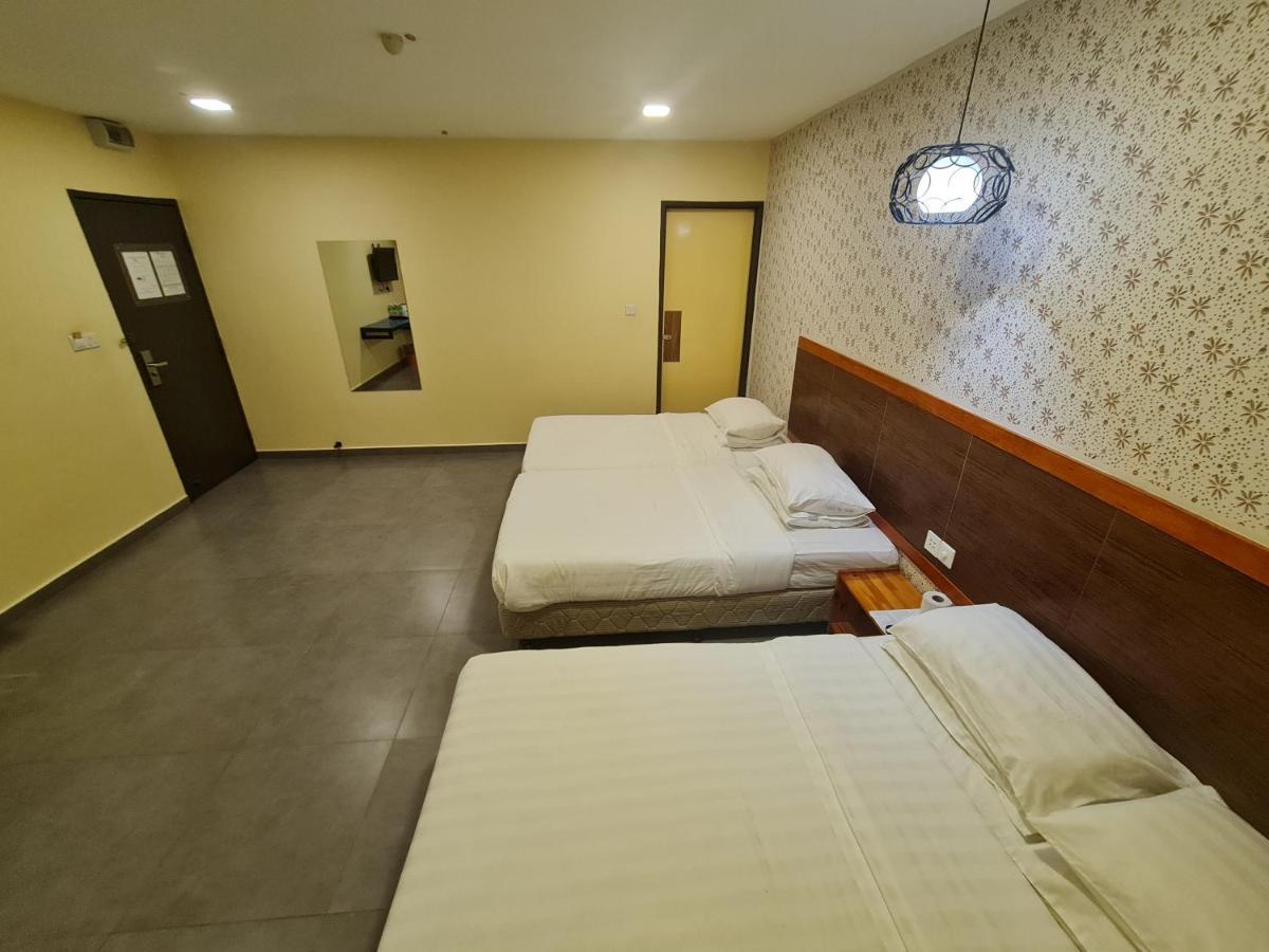 Hotel Bestari Куала-Липис Экстерьер фото